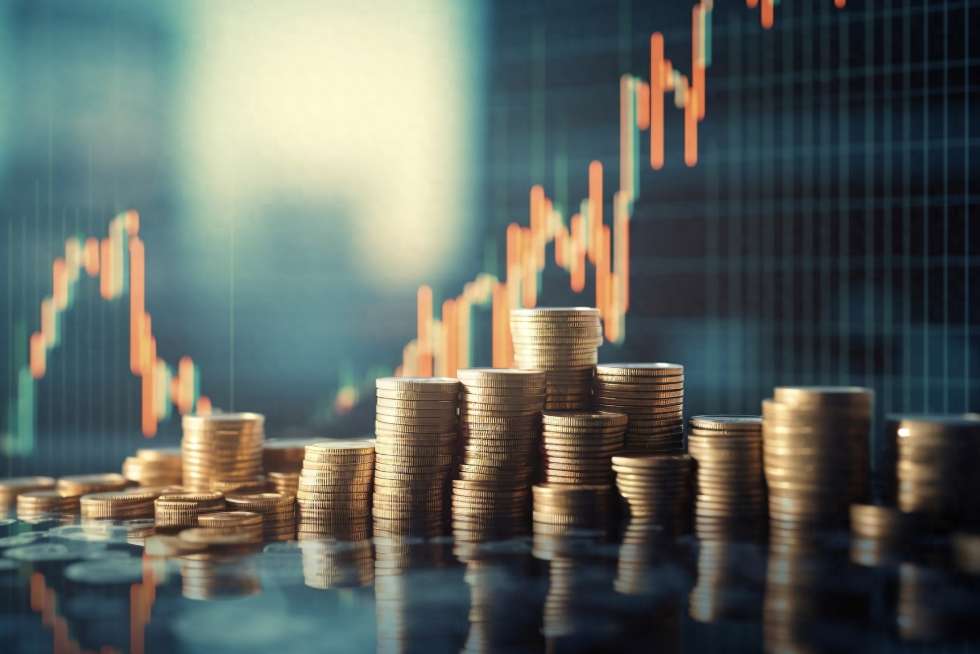 Impact of Ultra-Long Bonds on the Market